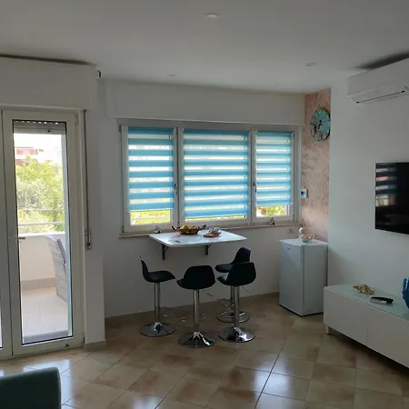 Seashell 3* Sorrento